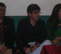 Film Star Poonam Dhillon-with-Vineet-Wason-at-press-conference-arranged-by-Wizent for a show in Indore