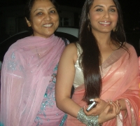 FILM STAR Rani Mukherji with-sunita wason-2012
