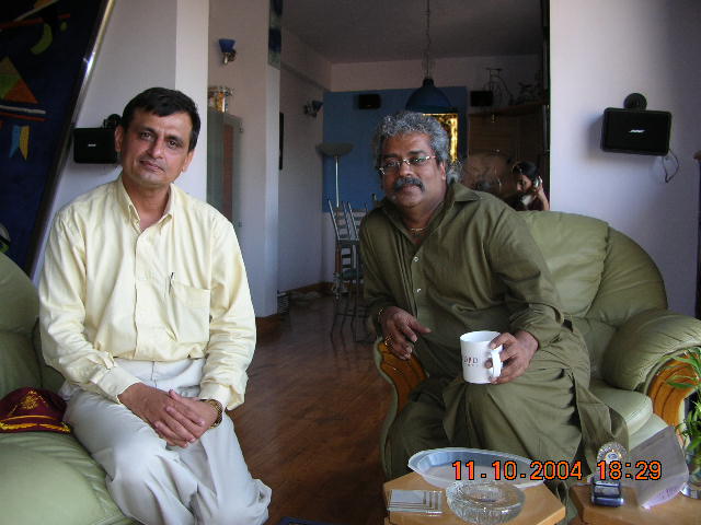Vineet Wason with Playback singer  Hari Haran at his residence